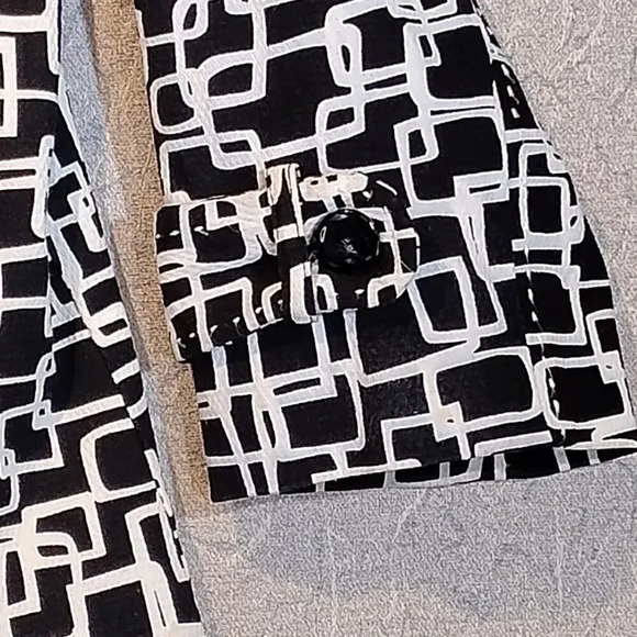 Cleo Petites Black & White Geometric Design Blazer  NWOT in Size Small - Picture 5 of 11